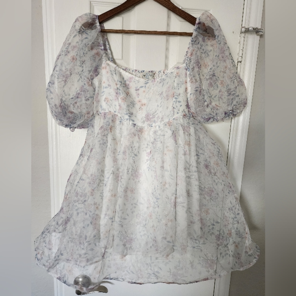 Jun & Ivy Short Bohemian Floral Dress Size Small